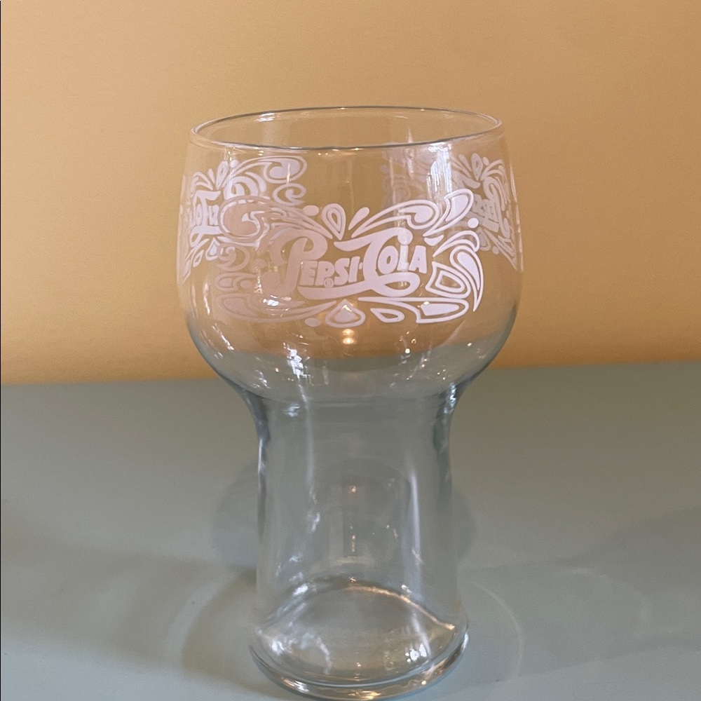 Vintage 1970s Soda Shop Style Pepsi Cola Glass